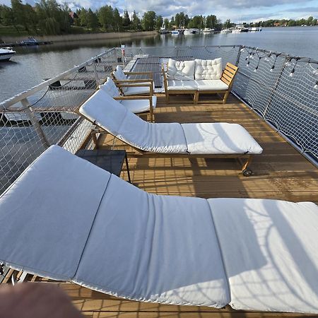 Domek Na Wodzie - Houseboat -Sauna, Taras Na Dachu, Dwie Sypialnie Mikołajki Esterno foto