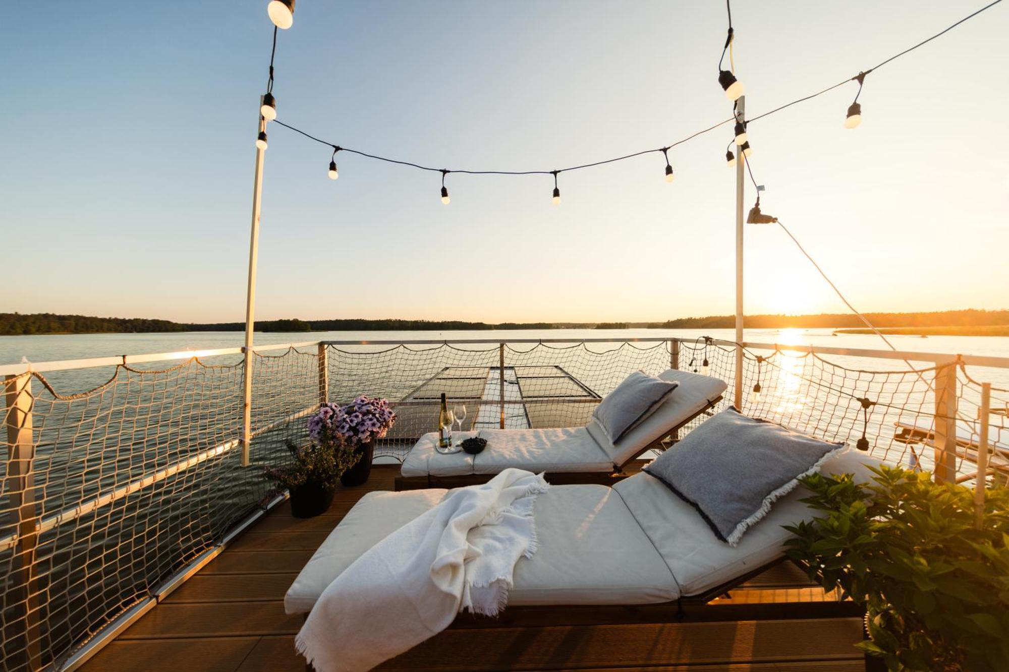 Domek Na Wodzie - Houseboat -Sauna, Taras Na Dachu, Dwie Sypialnie Mikołajki Esterno foto