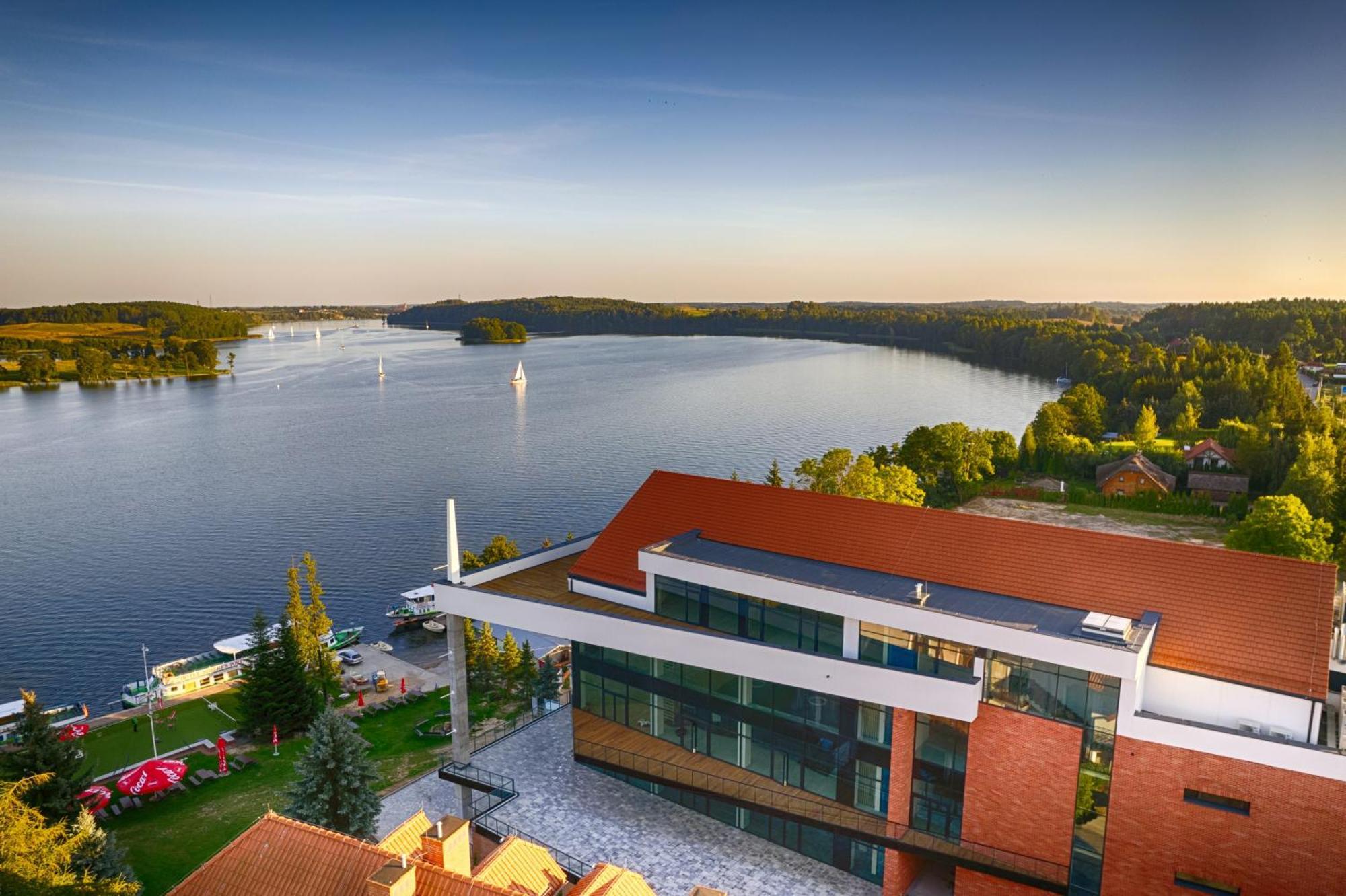 Domek Na Wodzie - Houseboat -Sauna, Taras Na Dachu, Dwie Sypialnie Mikołajki Esterno foto