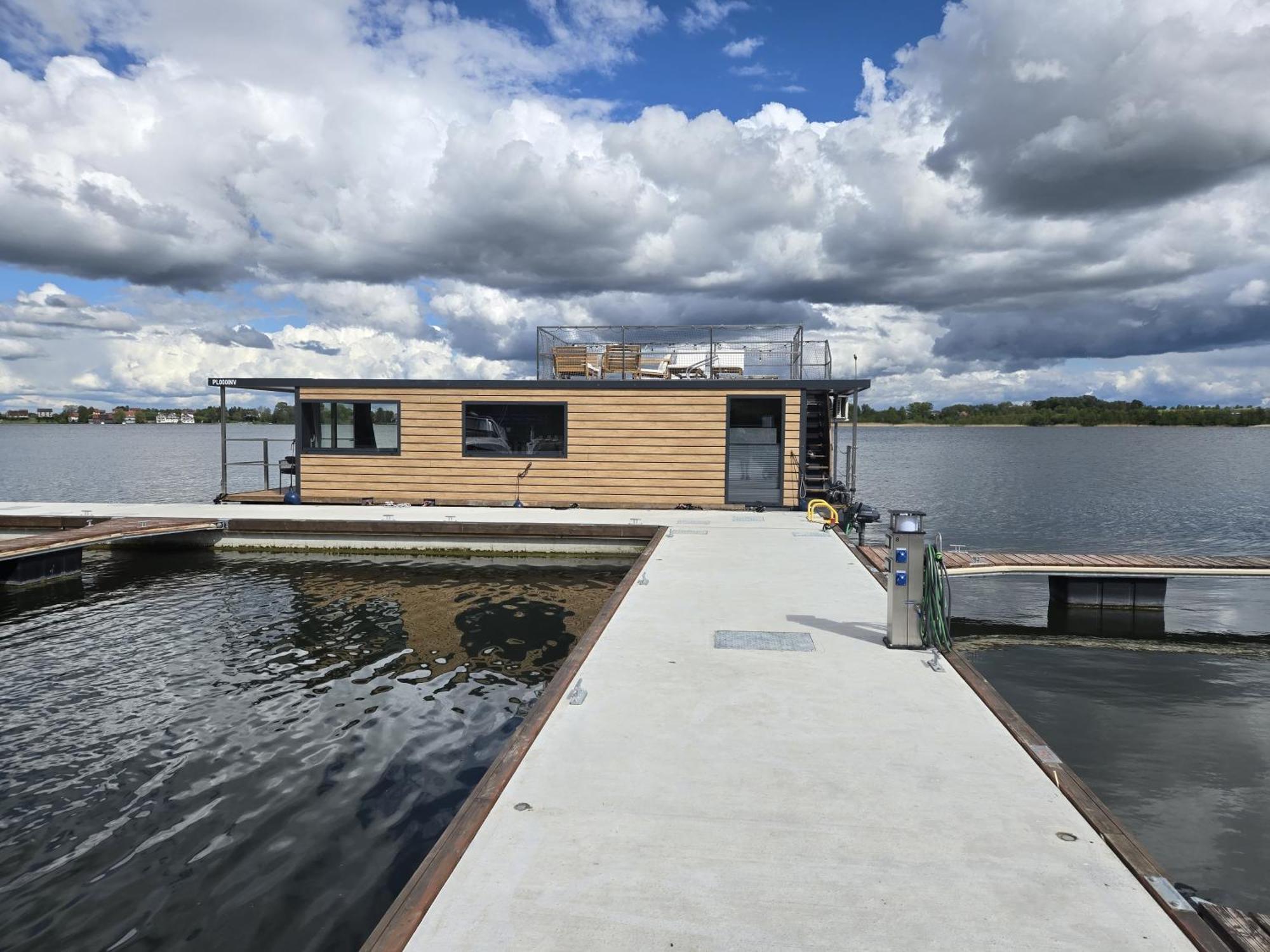 Domek Na Wodzie - Houseboat -Sauna, Taras Na Dachu, Dwie Sypialnie Mikołajki Esterno foto